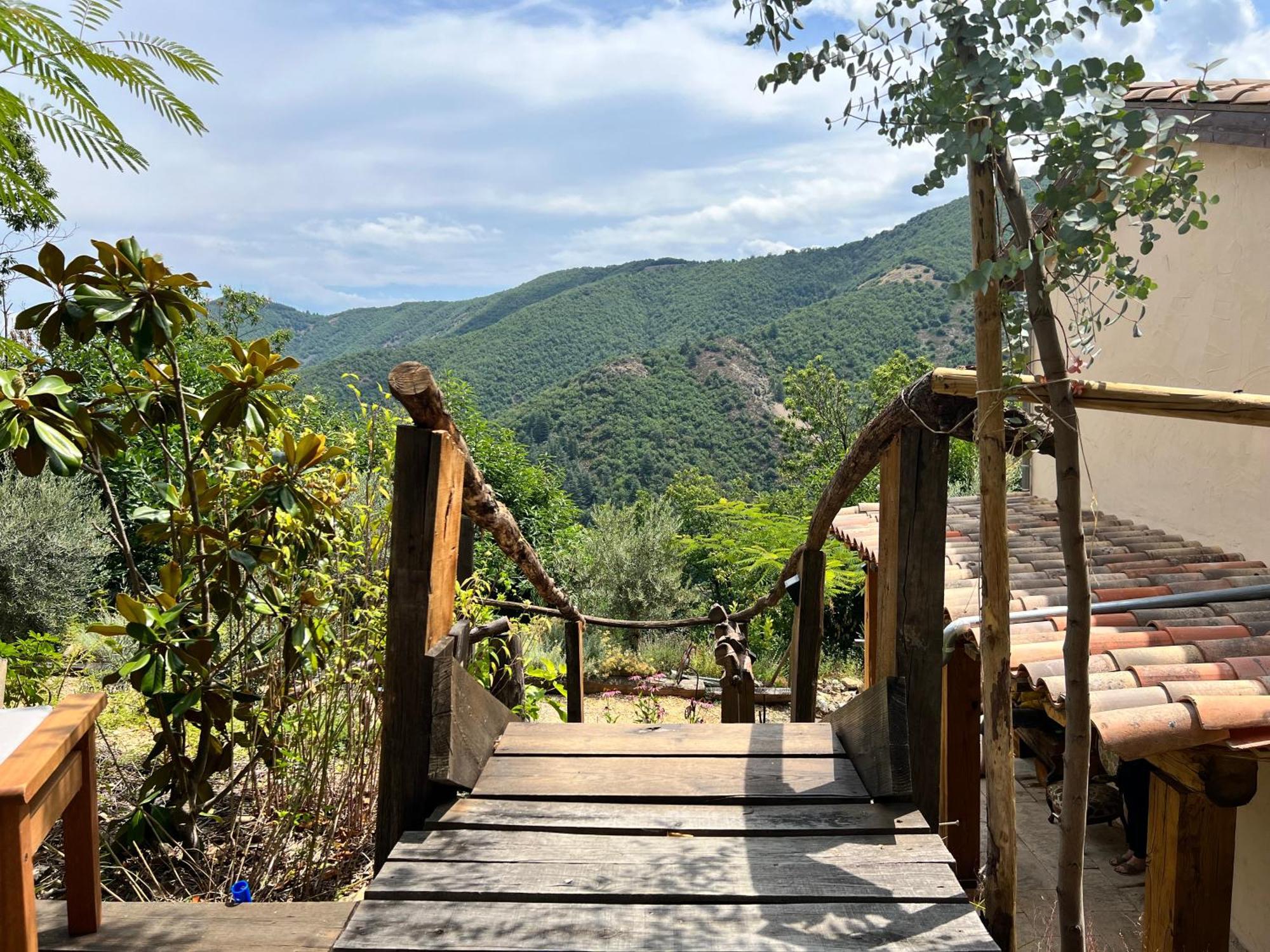 Les Magnels Bed and Breakfast Valleraugue Εξωτερικό φωτογραφία